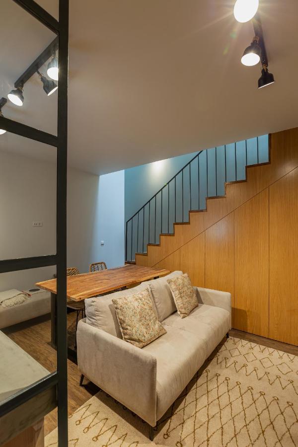 Orm- Fontainhas 01 & 02 Apartments 포르투 외부 사진