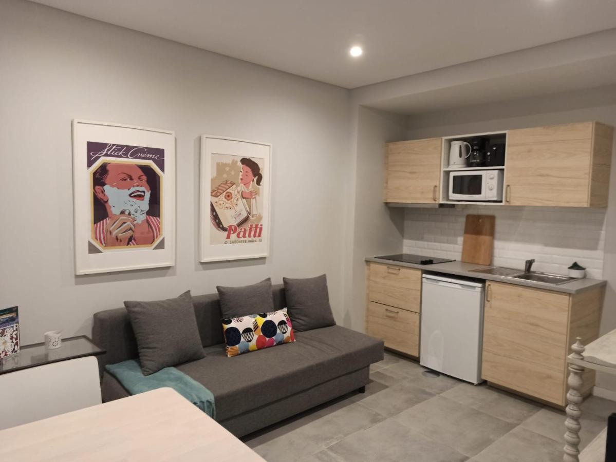Orm- Fontainhas 01 & 02 Apartments 포르투 외부 사진