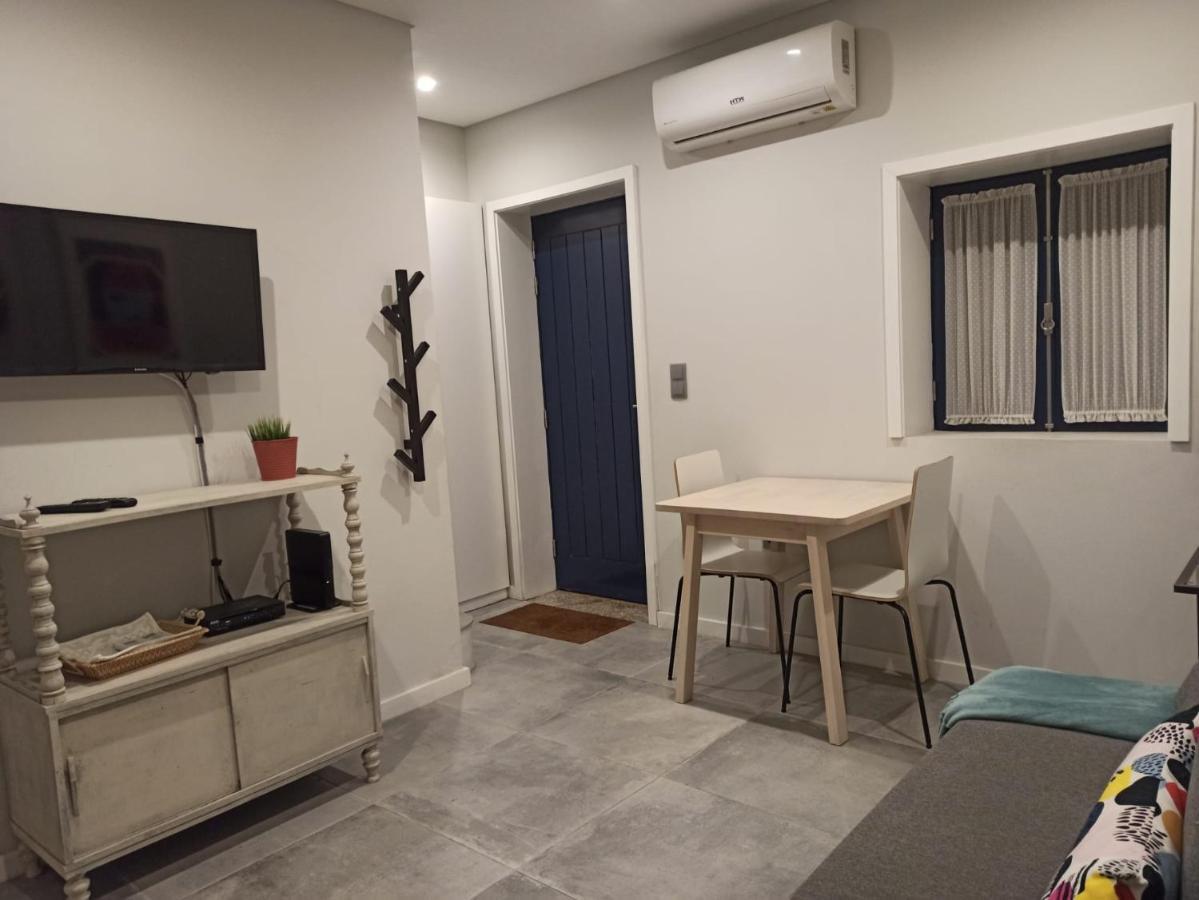 Orm- Fontainhas 01 & 02 Apartments 포르투 외부 사진